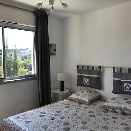 Spacieux Et Calme Classe 4 Etoiles, A 300m De La Lägenhet Sainte-Maxime