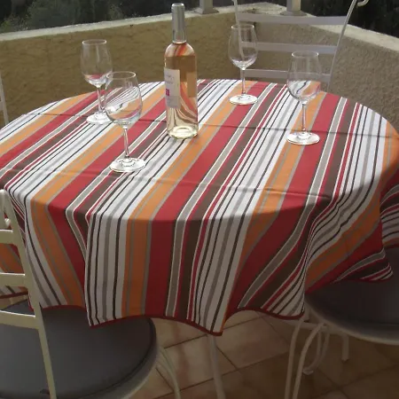 Spacieux Et Calme Classe 4 Etoiles, A 300m De La Lägenhet Sainte-Maxime