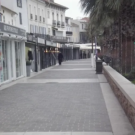 Spacieux Et Calme Classe 4 Etoiles, A 300m De La * Sainte-Maxime